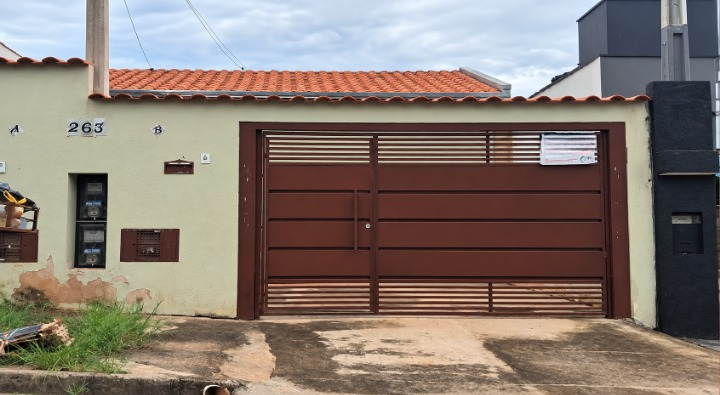 Casa em JARDIM SANTA RITA DE CÁSSIA
