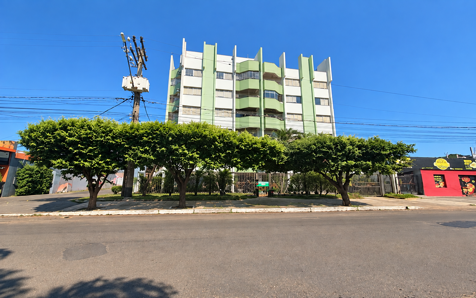 Apartamento em CENTRO