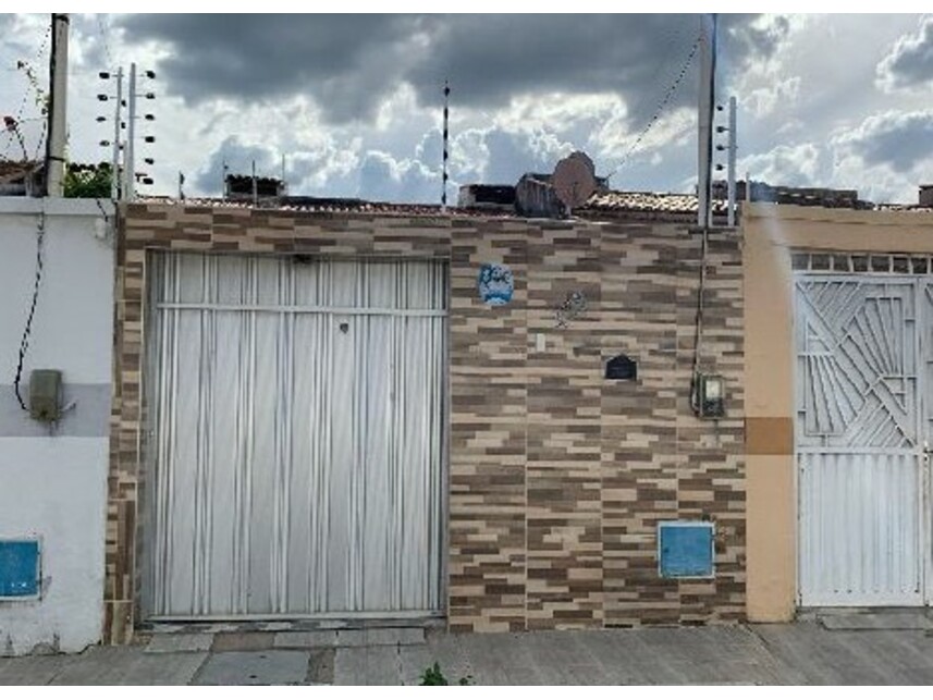 Casa em Crateús, Cidade 2000, Rua Joaquim Izídio Braz 429 - Casa - Cidade 2000, CE. Área: 96m2