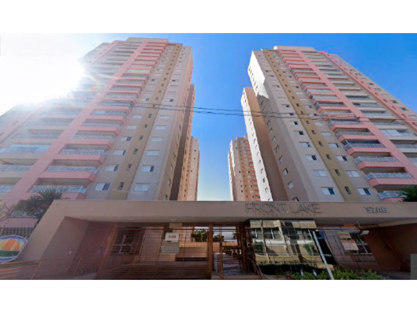 Apartamento em Rio Claro, Vila Operária, Rua 3 3246 - Apartamento nº 1081 (8° pavimento), Torre 01, Condomínio Front Lake Condominium Club, com direito as vagas de garagem n°s 142 e 142A - Vila Operária, SP. Área: 94.15m2