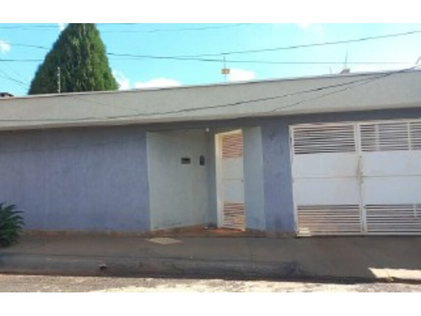 Casa em Luís Antônio, Vila CELPAV I, Rua João de Sandre 145 - Casa (Lote 16 da Quadra 08) - Vila Celpav I, SP. Área: 130.24m2