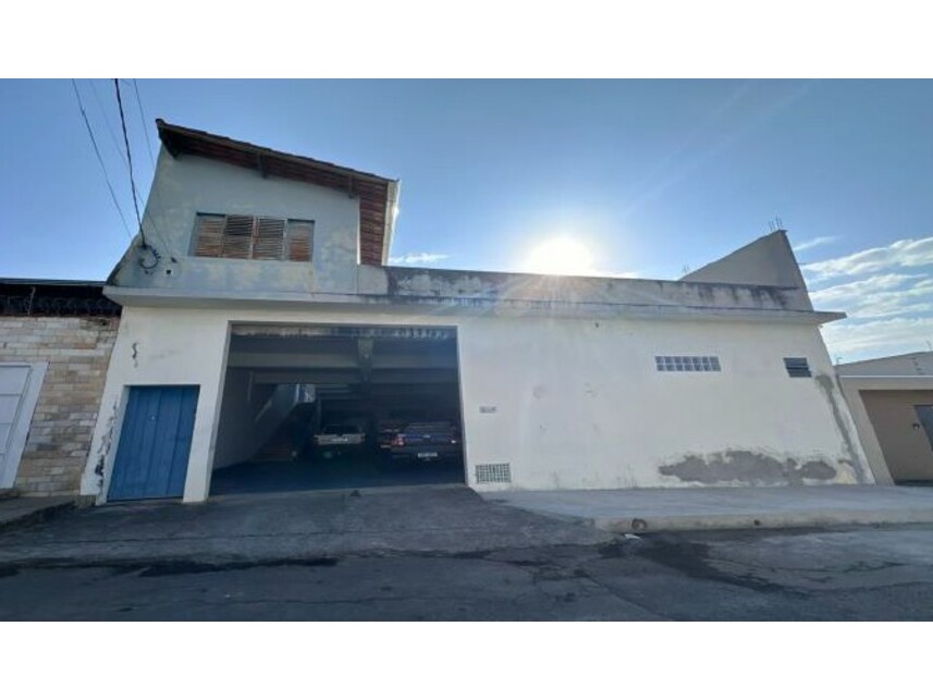 Galpão em Varginha, Jardim Vale Dos Ipês, Alameda Carmo Amâncio 149 - Galpão Comercial (Lote 11-A da Quadra B) - Jardim Vale Dos Ipês, MG. Área: 380.4m2