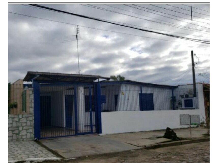Casa em São Leopoldo, Santo André, Rua Sarmento Mena 225 - Casa (Lote 17 da Quadra 2173) - Santo André, RS. Área: 88.48m2
