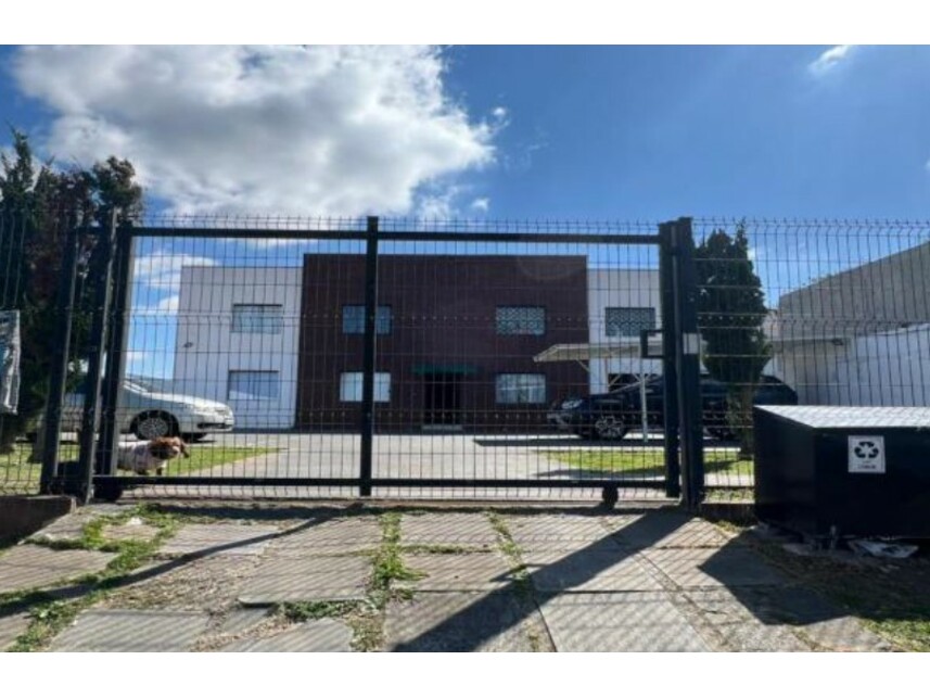 Apartamento em Araucária, Iguaçu, Rua Ivaí 68 - Apartamento nº 07 (1º Pavimento), do Condomínio Residencial Malbec, com direito a uma vaga de garagem - Iguaçu, PR. Área: nullm2