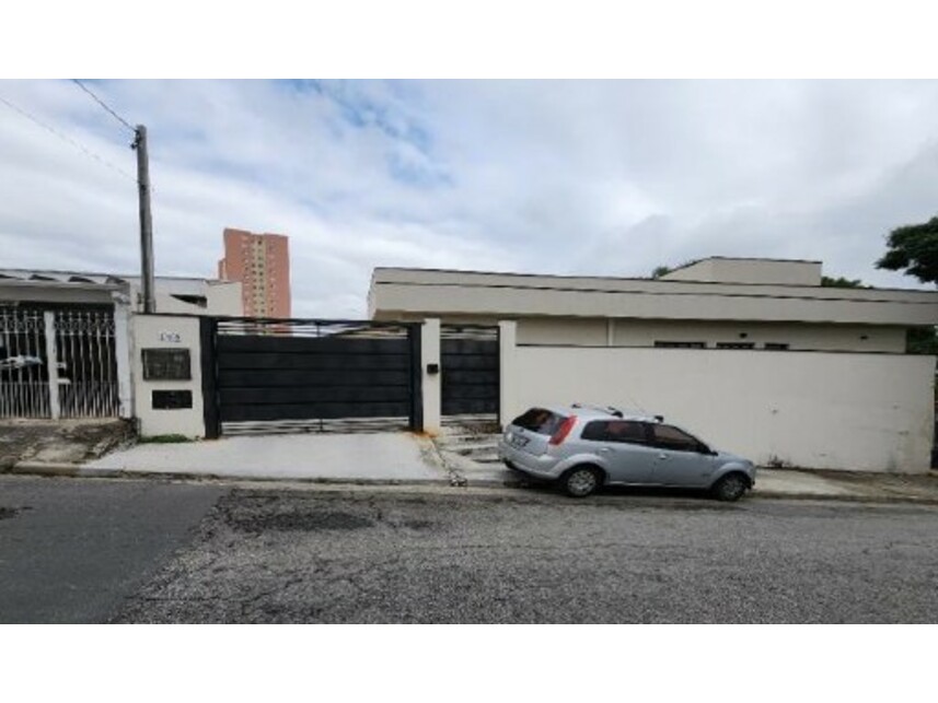 Casa em Taubaté, Vila Nossa Senhora Das Graças, Rua Monsenhor Ascânio Brandão 295 - Casa Nº 11 (pavimento Superior), Vila Nossa Senhora Das Graças, Com Direito A Vaga De Garagem Nº 11, SP. Área: 103.38m2