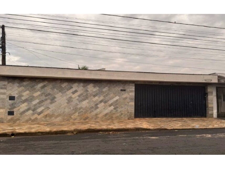 Casa em Ribeirão Preto, Adelino Simioni, Rua Nair Barbosa Pinheiro 305 - Casa (Lote 26 da Quadra 44) - Adelino Simioni, SP. Área: 142.49m2