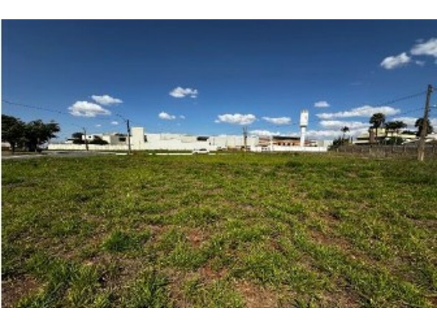 Terreno em Rio Verde, Residencial Jardim Campestre, Rua K s/nº - Terreno (Lote 26 da Quadra 03) - Residencial Jardim Campestre, GO. Área: 430.75m2