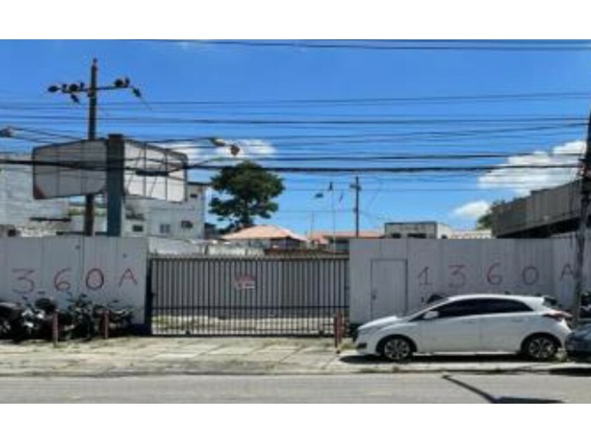 Comercial em Rio de Janeiro, Bonsucesso, Avenida Itaóca 1384 - Prédio Comercial - Bonsucesso, RJ. Área: nullm2