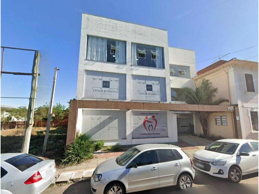 Comercial em Montenegro, Centro, Rua Capitão Porfírio 1921 - Prédio Comercial - Centro, RS. Área: 458.18m2