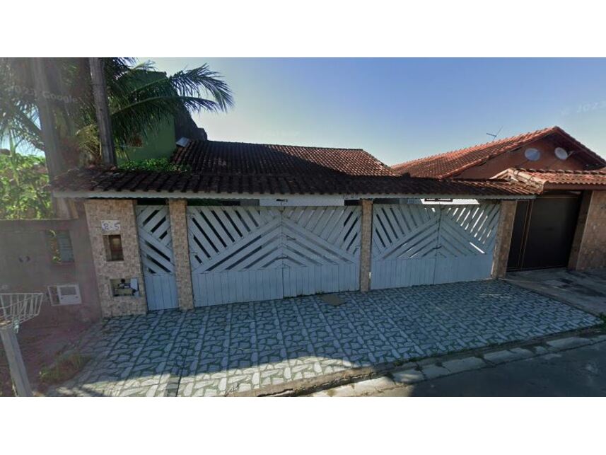 Casa em Itanhaém, Tupy, Rua Xingu 245 - Casa (Lote 18 da Quadra 34) - Tupy, SP. Área: 137.15m2