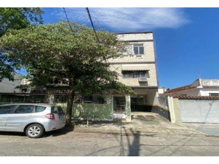 Apartamento em Rio de Janeiro, Vila Valqueire, Rua das Azaléas 445 - Apartamento n° 201, com direito a duas vagas de garagem. - Vila Valqueire, RJ. Área: 85m2