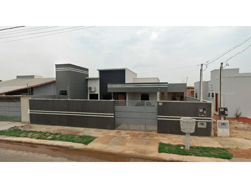 Casa em Sinop, Jardim Caribe, Rua X 2 s/nº - Casa (Lote 15/A da Quadra 24) - Jardim Caribe, MT. Área: 201.5m2