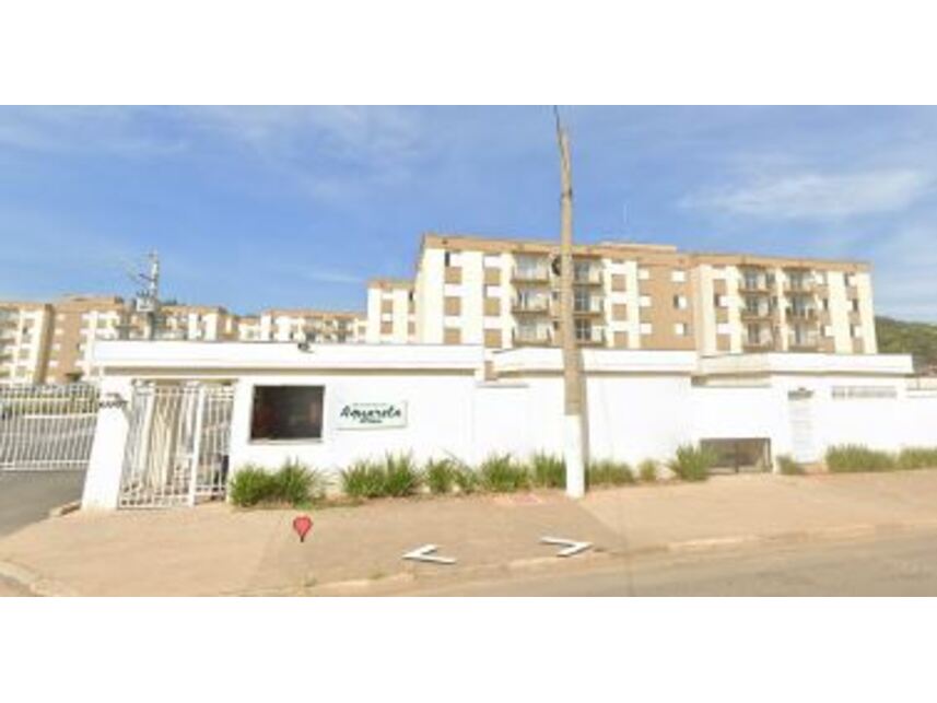 Apartamento em Atibaia, Caetetuba, Avenida Jerônimo de Camargo 6997 - Apartamento nº 2 (pavimento térreo do Bloco 3), Condomínio Residencial Aquarela, com direito a uma vaga de garagem - Caetetuba, SP. Área: 44.93m2