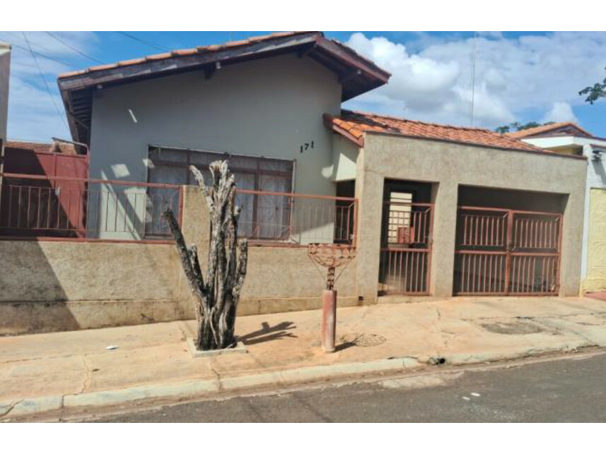 Casa - São Simão/SP - Rua Antônio Delarei Garcia Duarte 171 - Casa