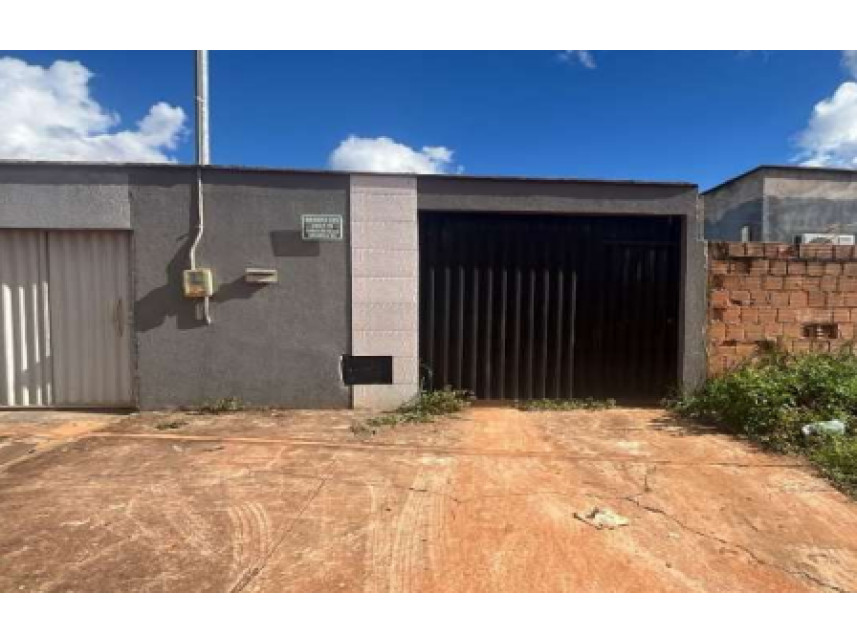 Casa em Setor Aeroporto - Barrolândia